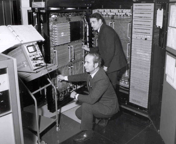 1906A central processor